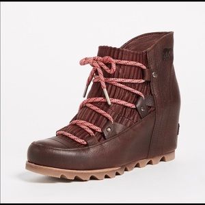 Sorel sandy wedge boots
